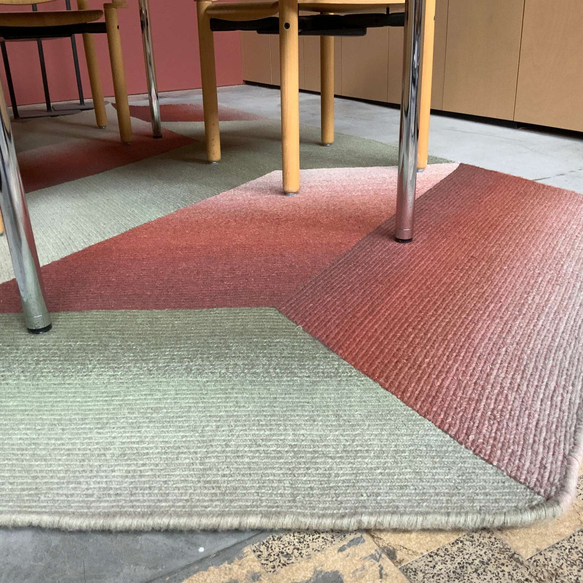 Wollteppich Logenze 10271 rubin-grau 190 x 303 cm