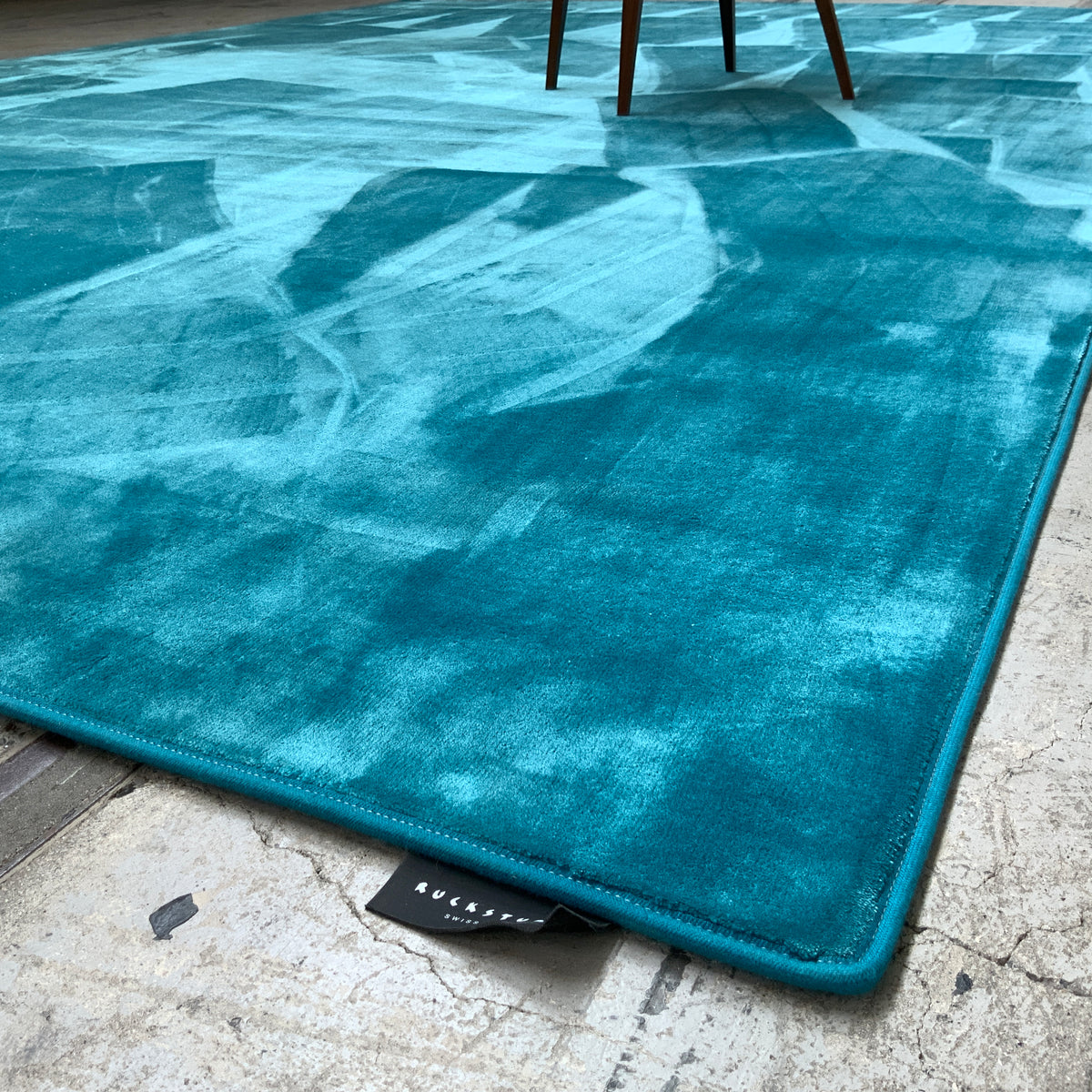 Viskoseteppich Madison 30240 türkis 275 x 400 cm
