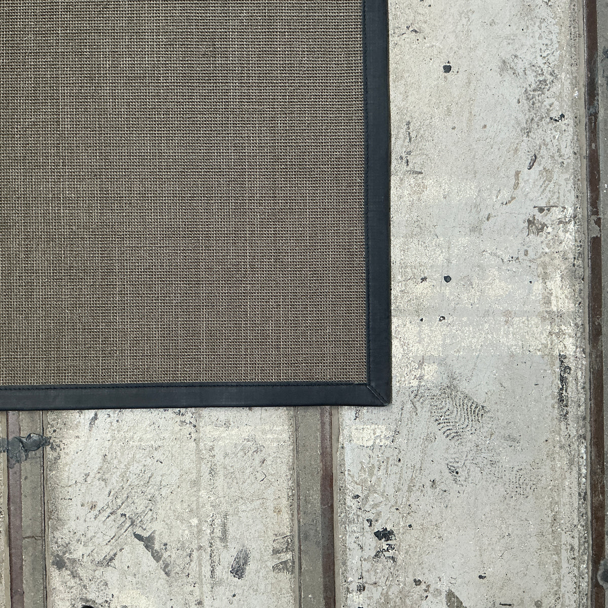 Sisalteppich Jaipur 60015 schiefer 145 x 450 cm