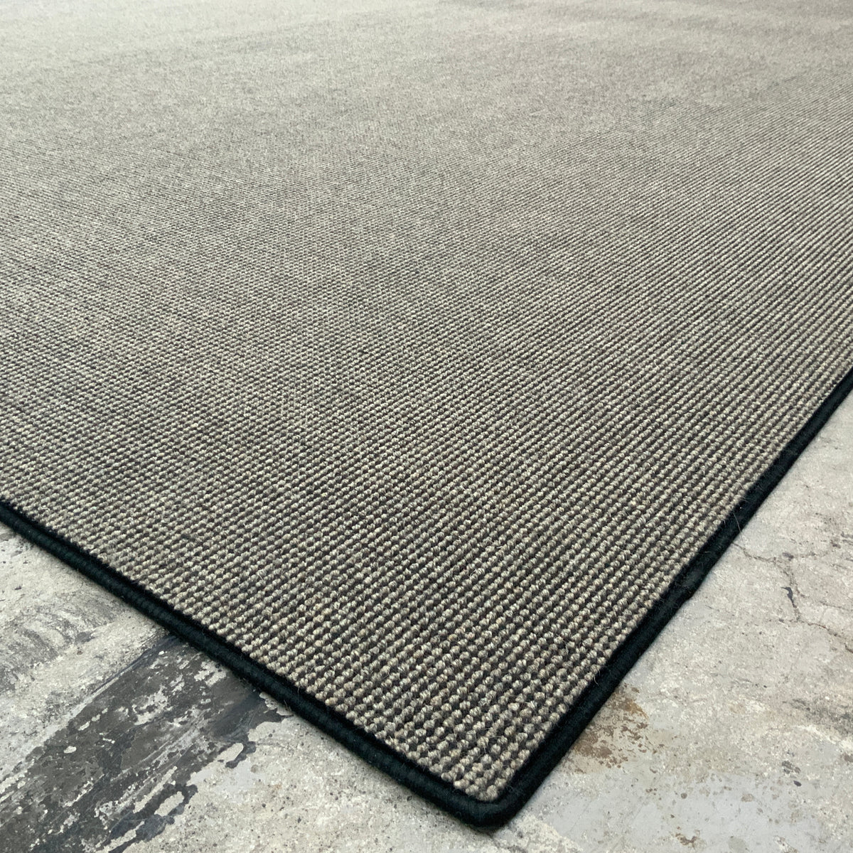 Haargarn-/Wollteppich Trap 240 schwarz-natur 250 x 380 cm