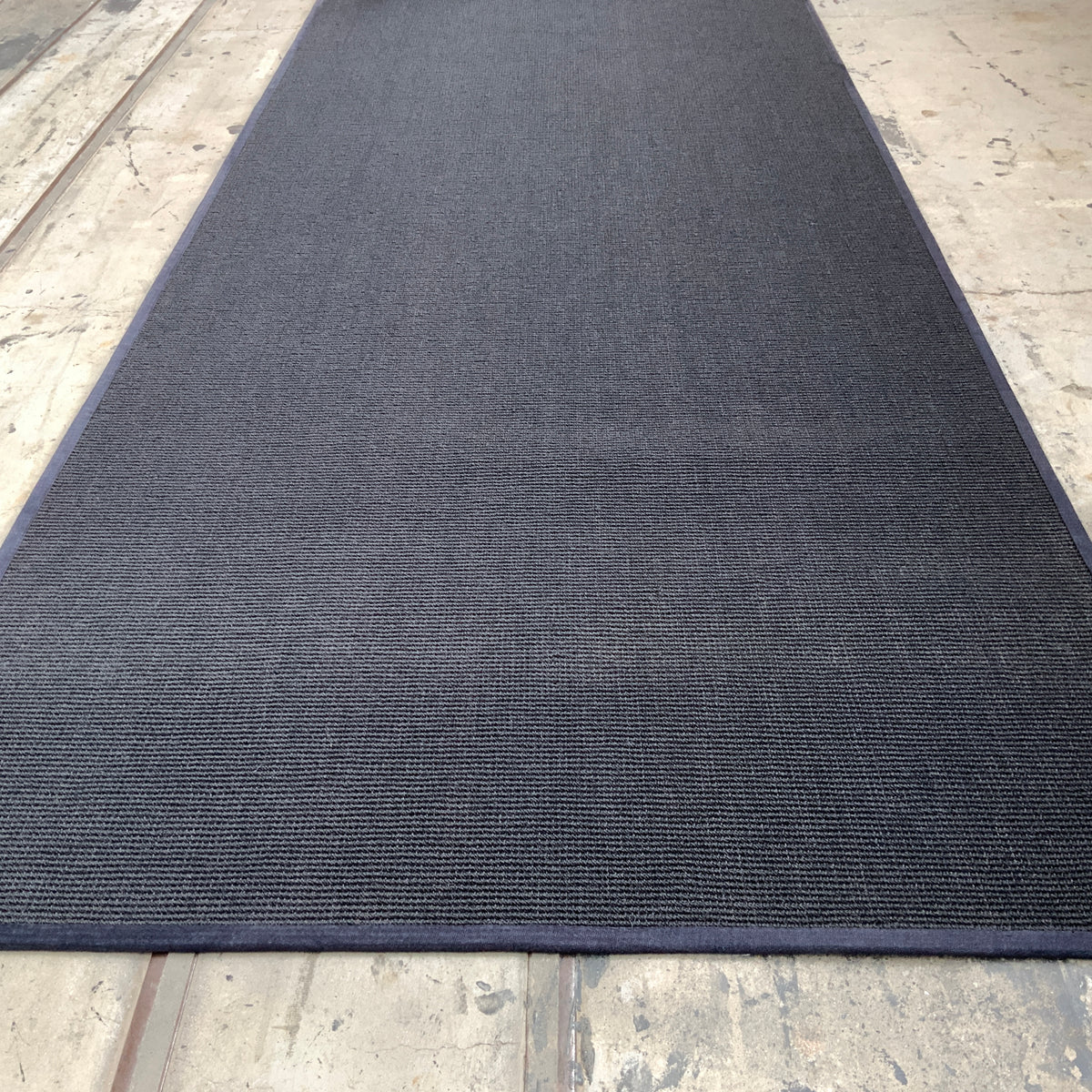 Kokosteppich Calicut 617 indigo 197 x 660 cm
