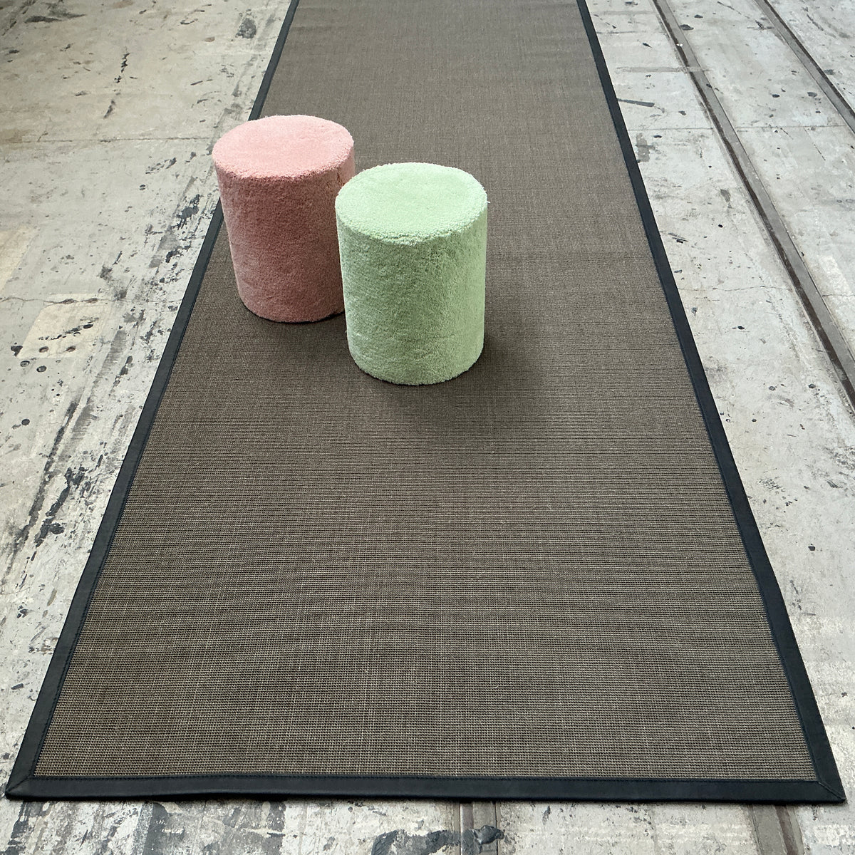 Sisalteppich Jaipur 60015 schiefer 145 x 450 cm