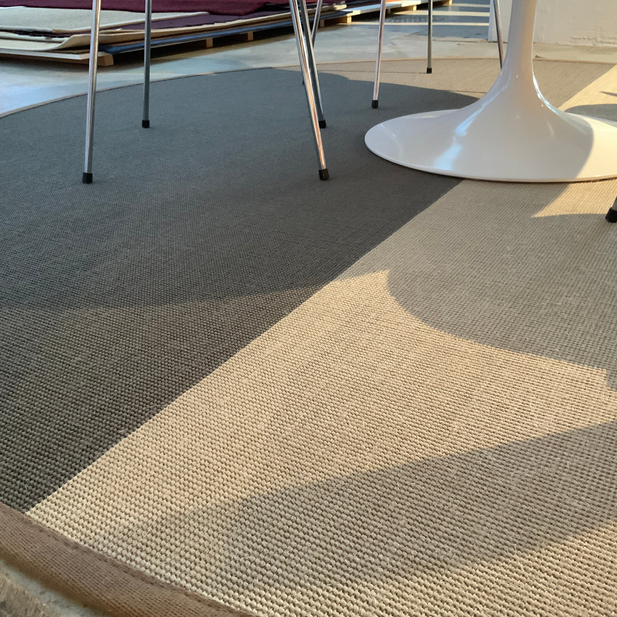Sisalteppich Jaipur 60015 schiefer / 20243 sand Ø 280 cm
