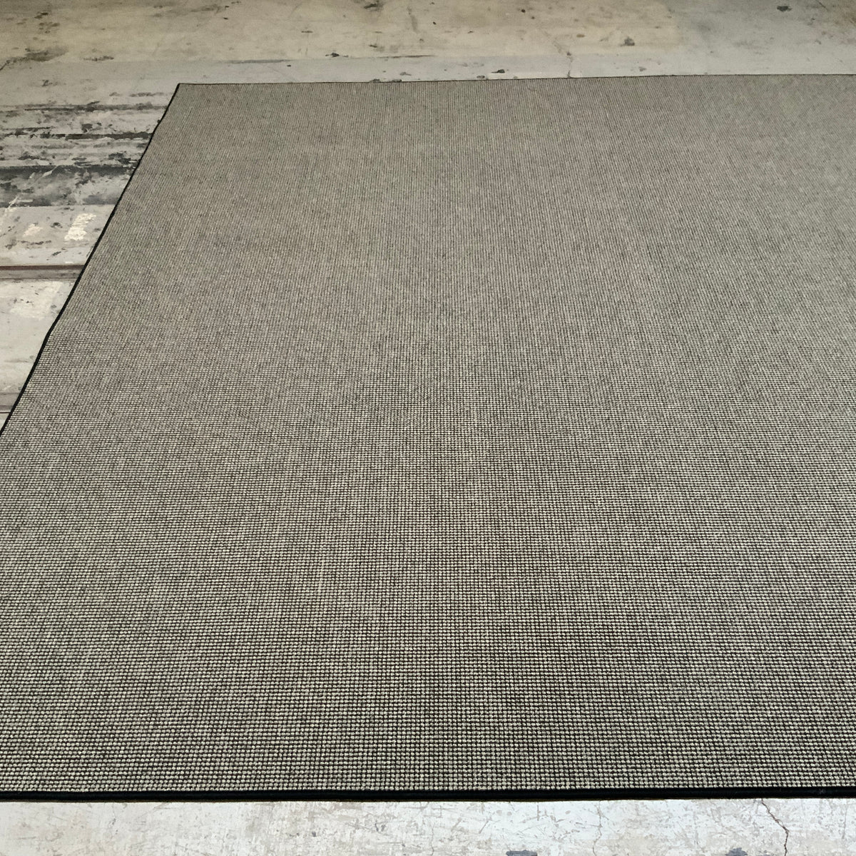 Trap 240 schwarz-natur