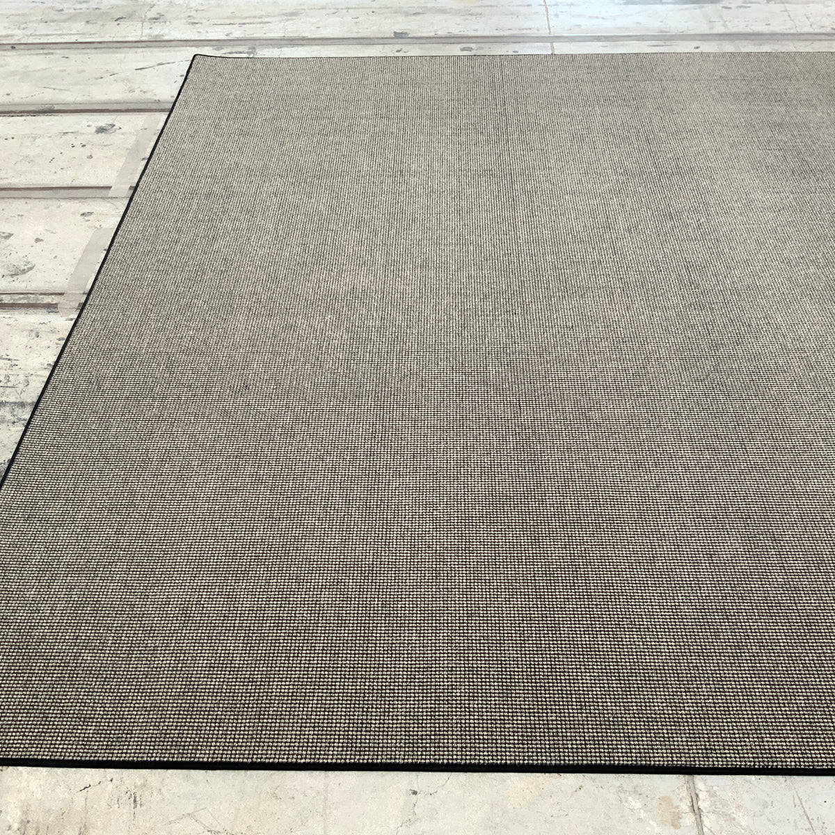 Haargarn-/Wollteppich Trap 240 schwarz-natur 250 x 380 cm