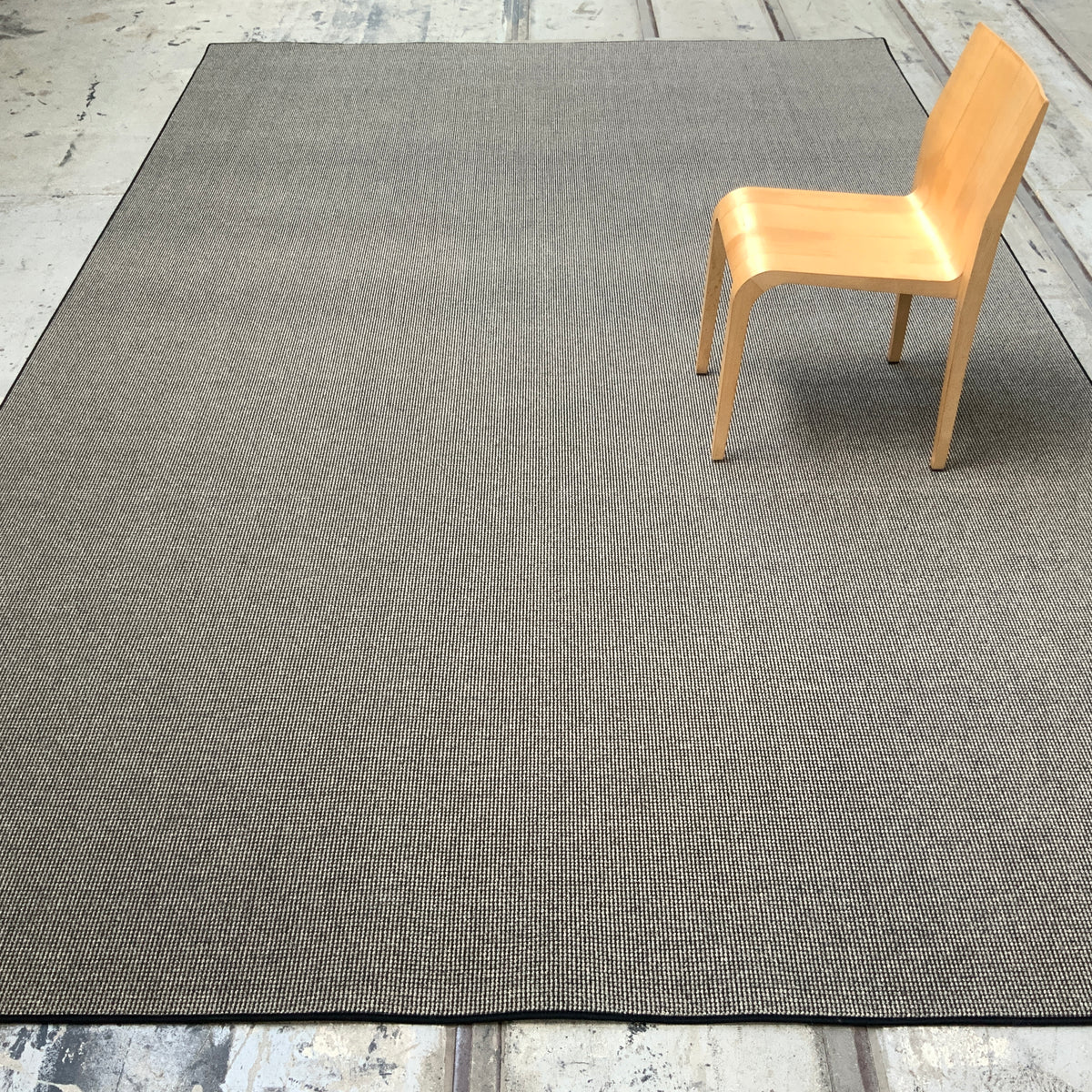 Haargarn-/Wollteppich Trap 240 schwarz-natur 250 x 380 cm