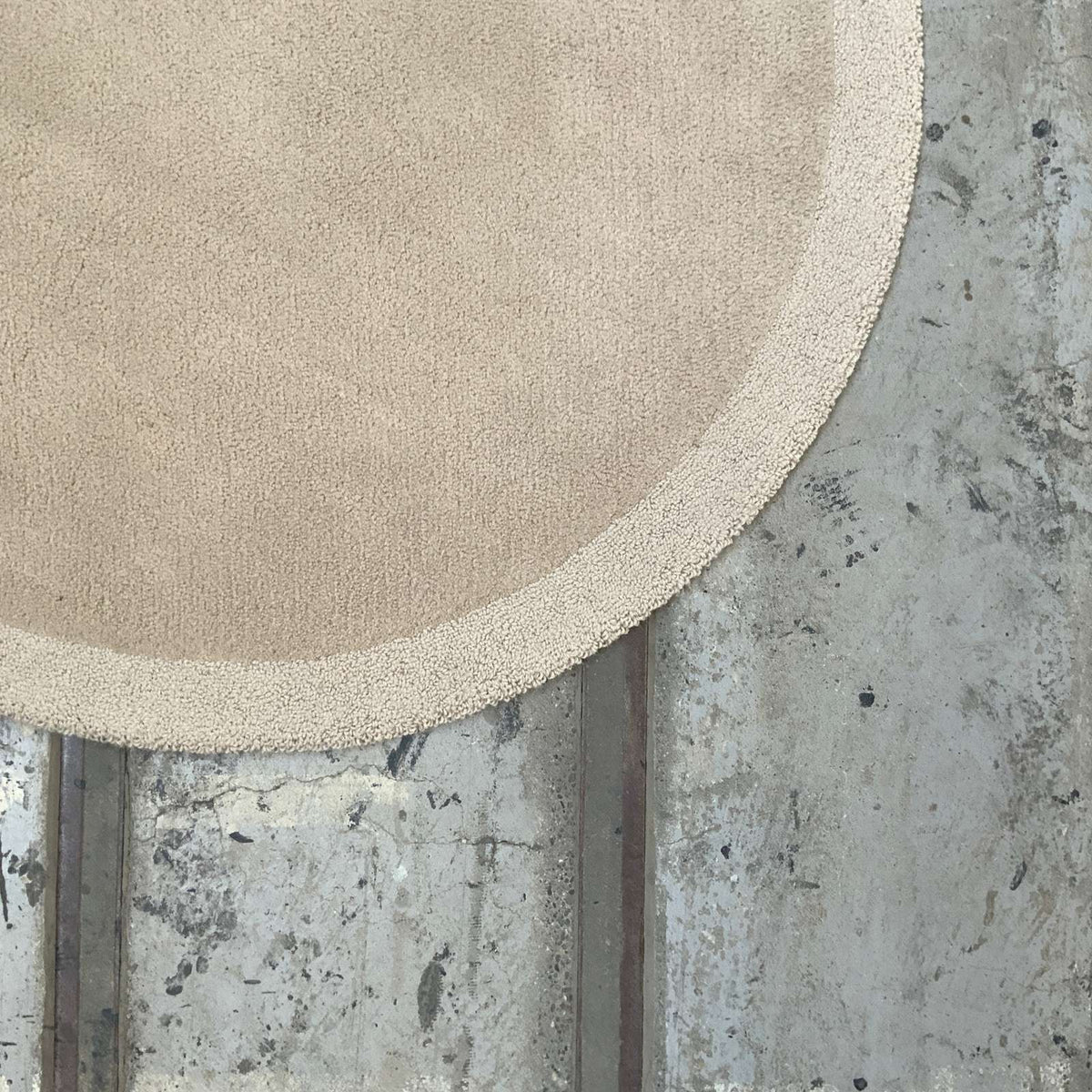 Wollteppich Velvet 13 20487 pearl Ø 130 cm