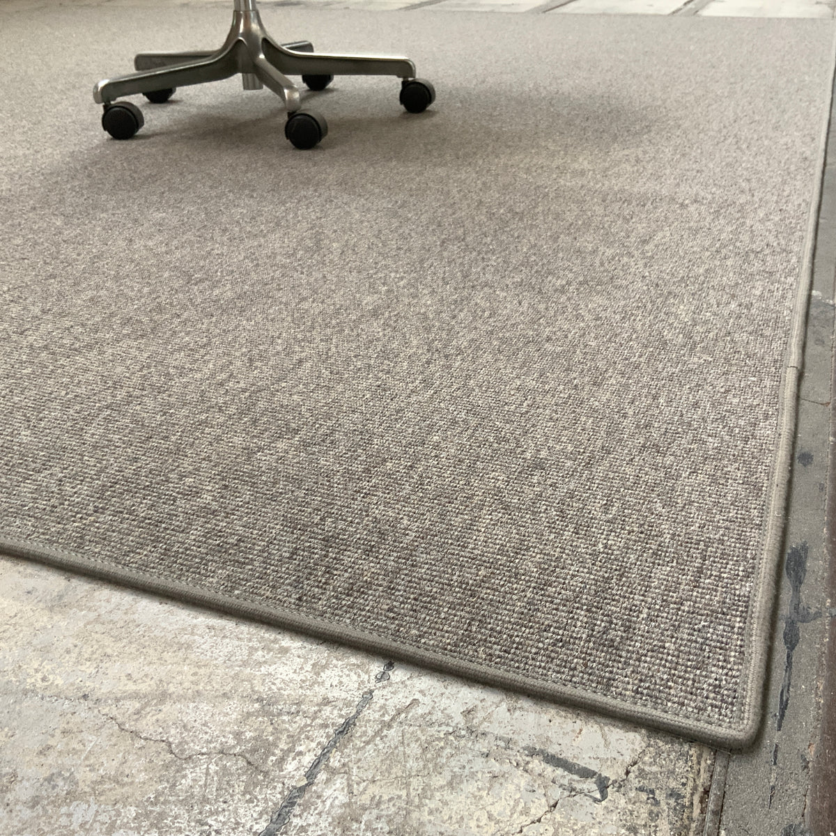 Haargarn-/Schurwollteppich Rep 653 grau 300 x 300 cm