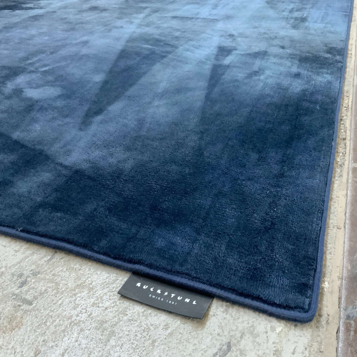 Wollteppich Madison 30232 nachtblau 170 x 240 cm