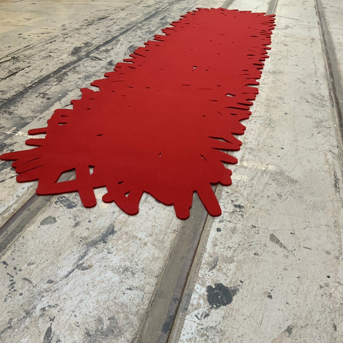 Vermino 188 rot by Alfredo Häberli