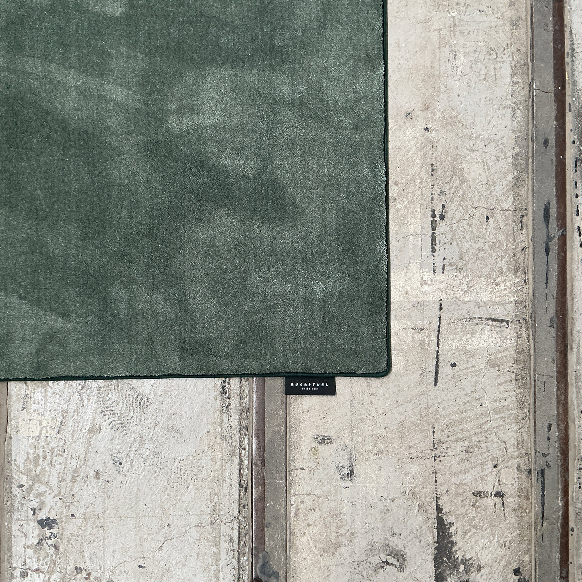 Woll-/Viskoseteppich Hampton 40210 salbei 250 x 350 cm
