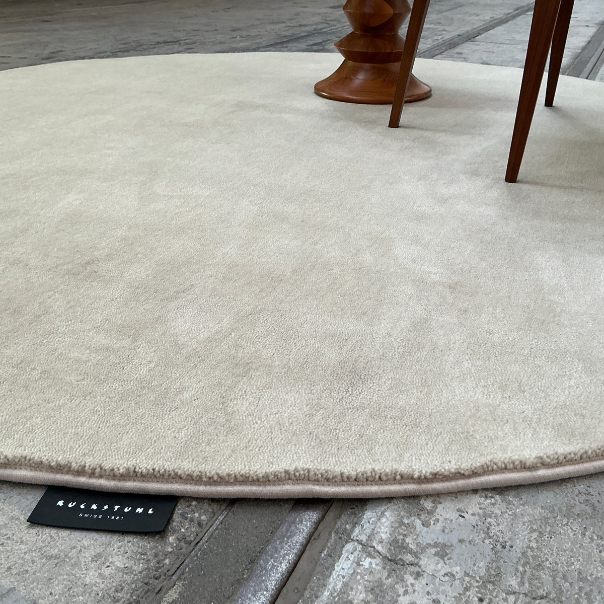 Woll-/Viskoseteppich Hampton 60314 beige Ø 195 cm