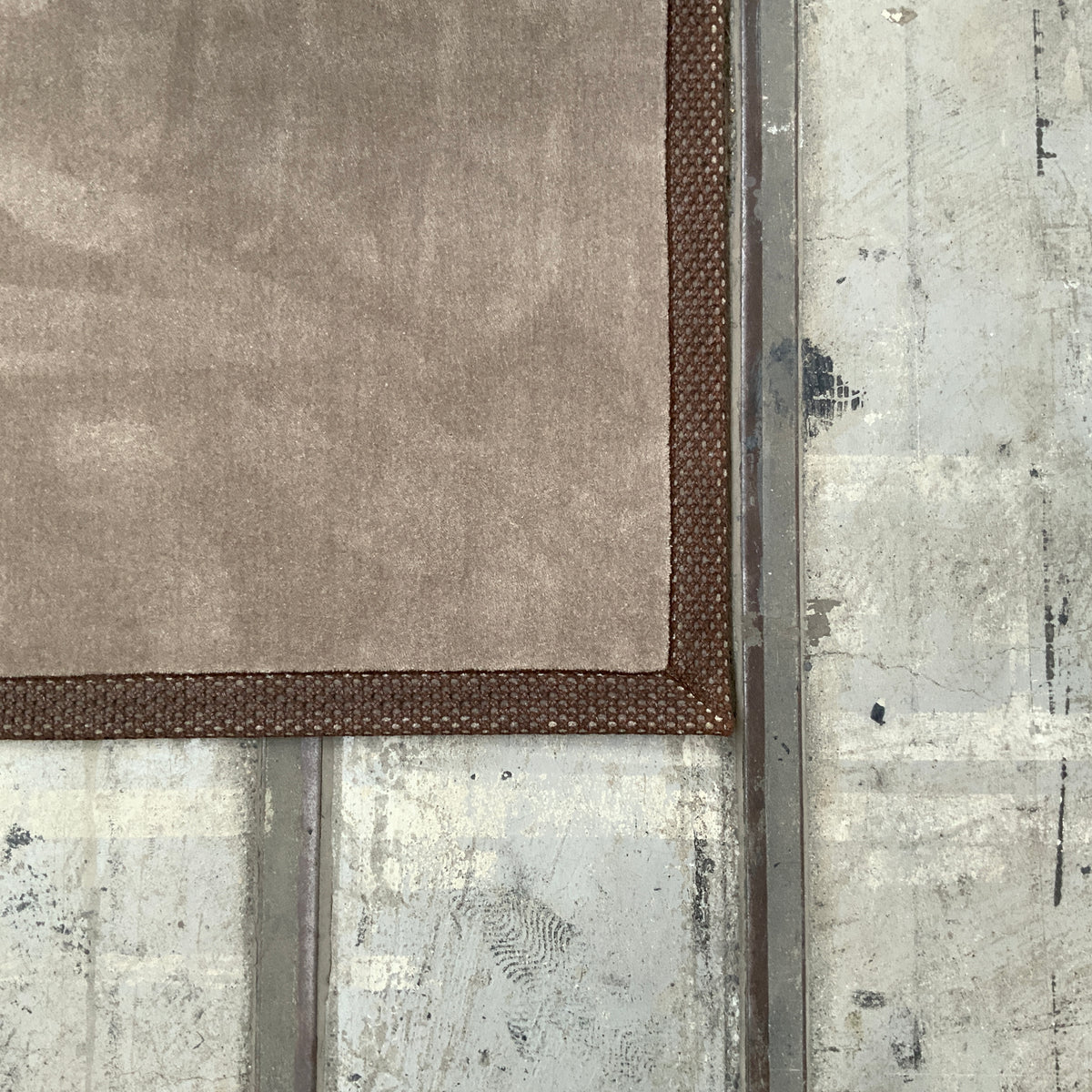 Woll-/Viskoseteppich Hampton Spezialfarbe 179 x 199 cm