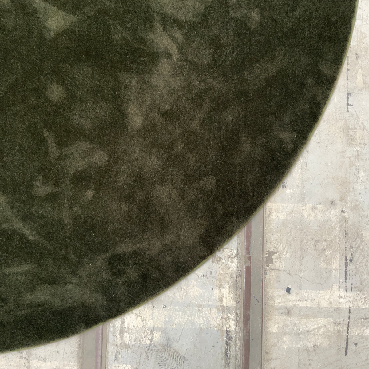 Woll-/Viskoseteppich Hampton 40224 moss Ø 280 cm